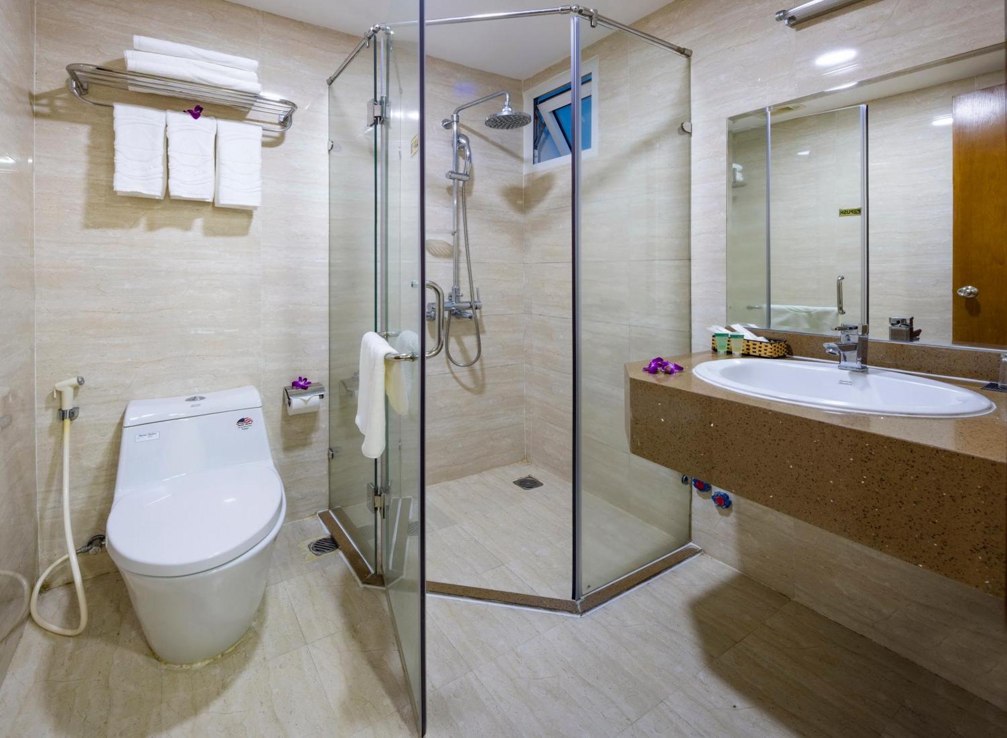 Saphia Hotel Nha Trang Exterior photo